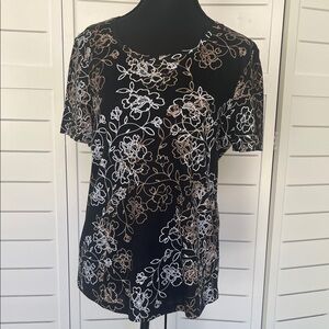 Chico's Black Short-Sleeve Floral Outline Tee Top Sz 1